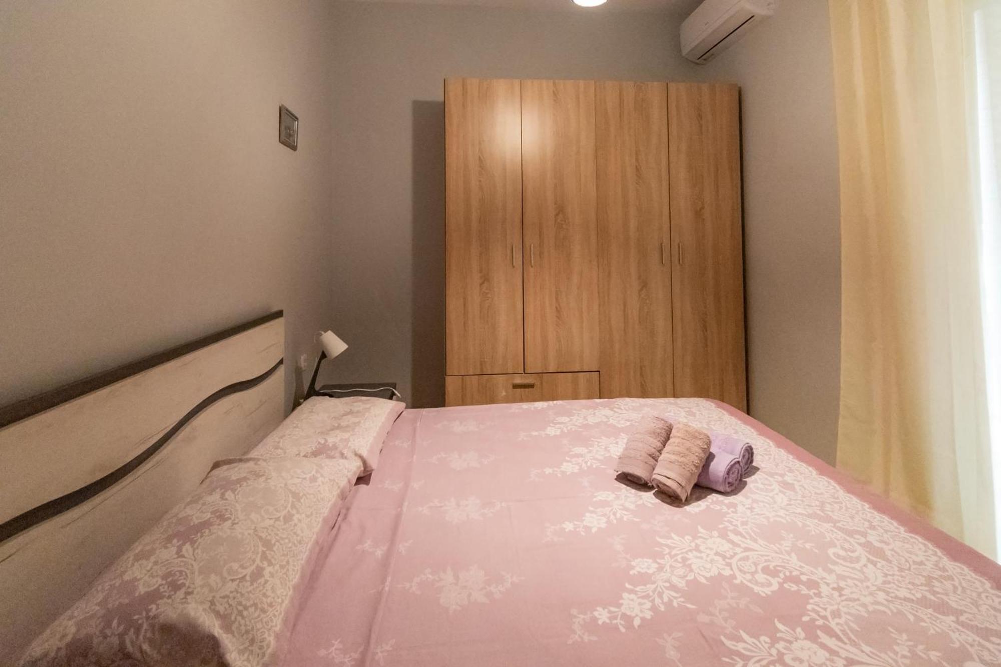 Alex_Polis Lighthouse Apartment!!! Alexandroupoli Bagian luar foto